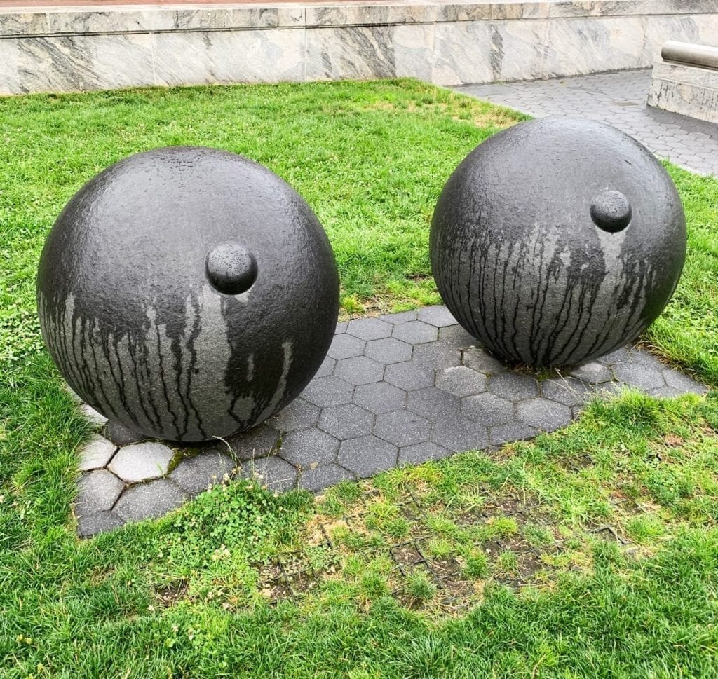 Louise Bourgeois - The Eyes